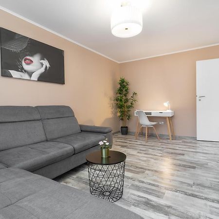 Decebal Flat Apartment Орадеа Екстериор снимка