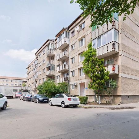 Decebal Flat Apartment Орадеа Екстериор снимка