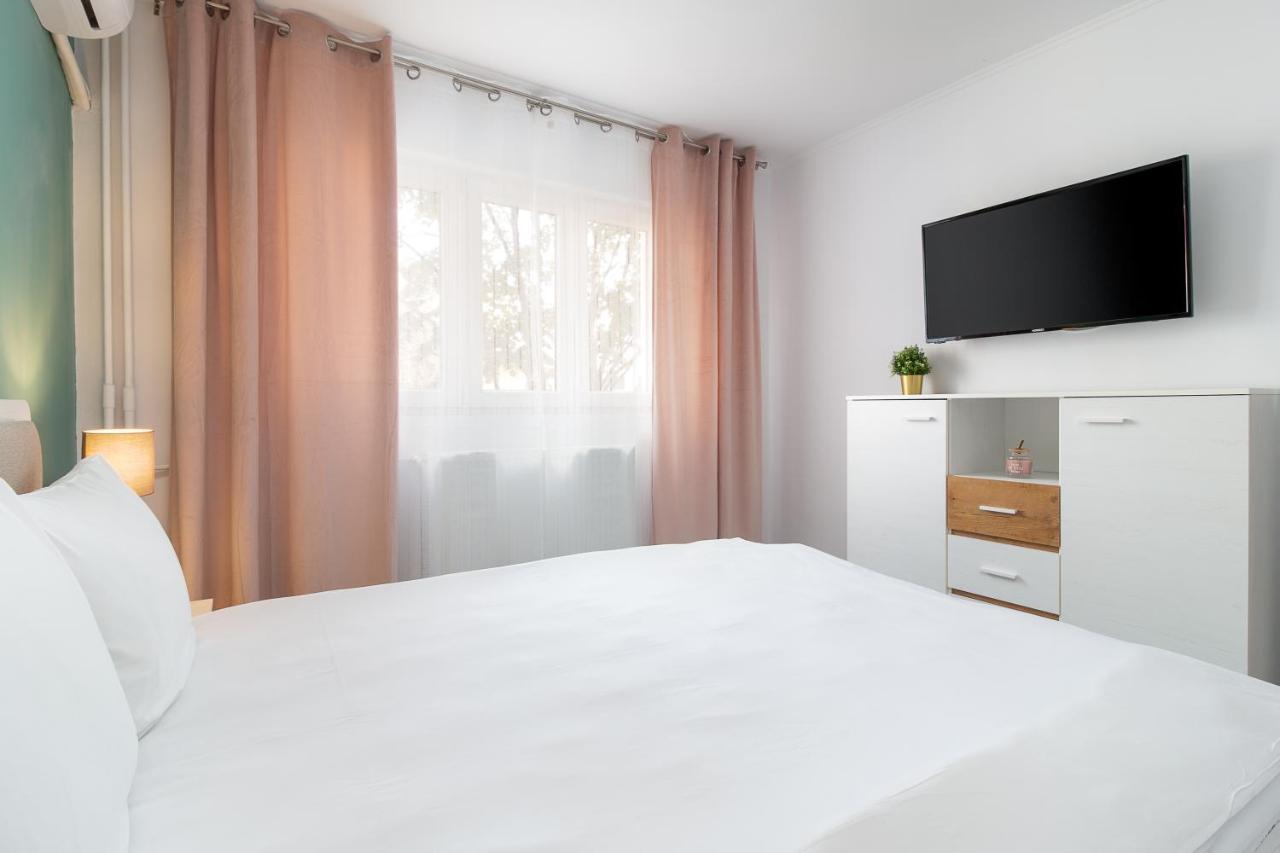 Decebal Flat Apartment Орадеа Екстериор снимка