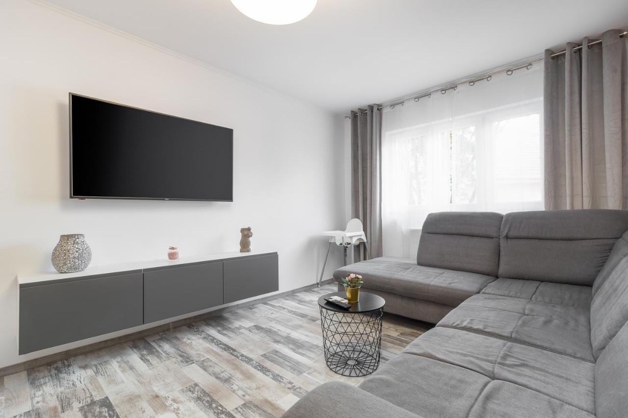 Decebal Flat Apartment Орадеа Екстериор снимка