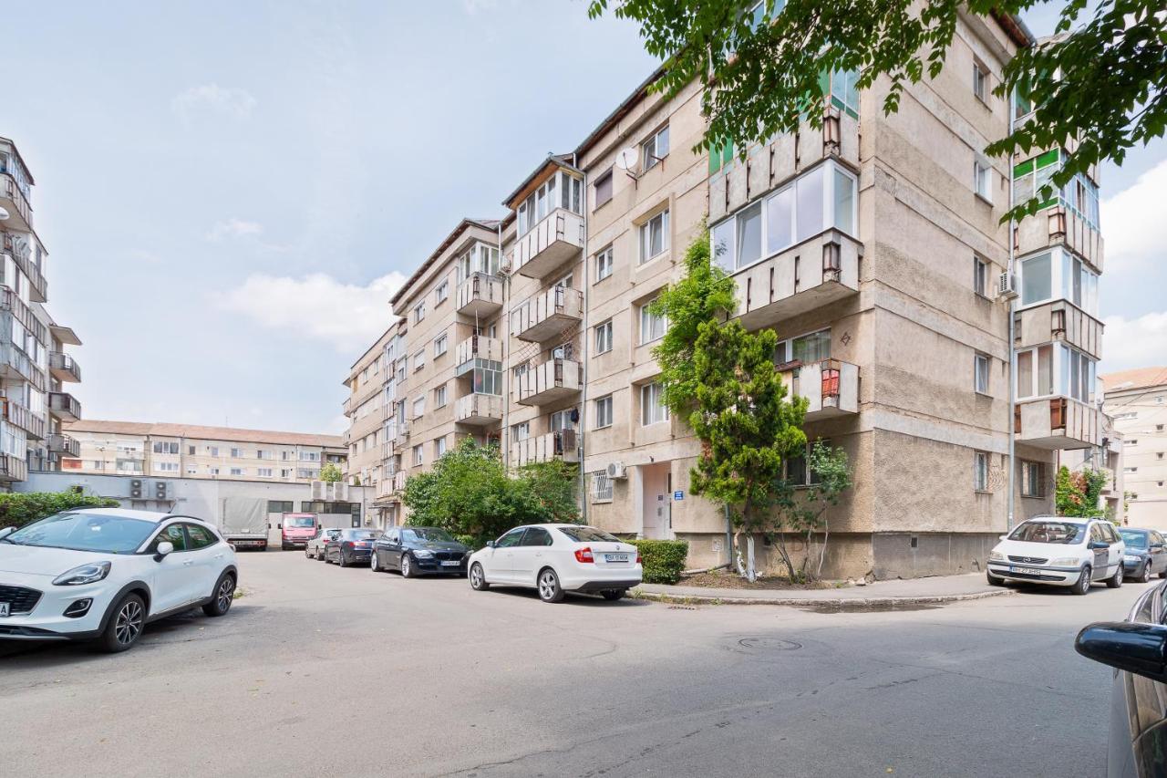 Decebal Flat Apartment Орадеа Екстериор снимка